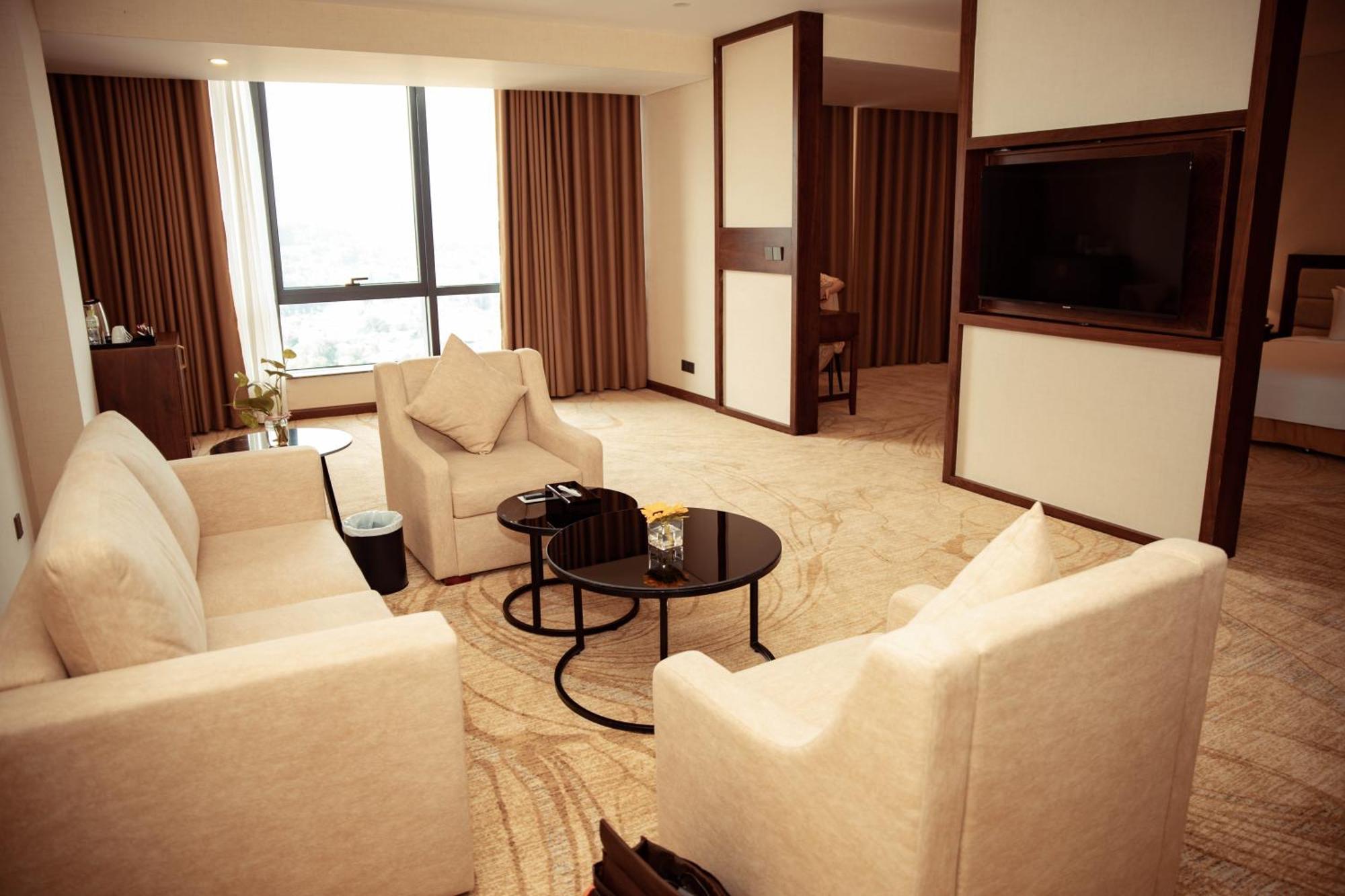 Muong Thanh Luxury 高平 外观 照片