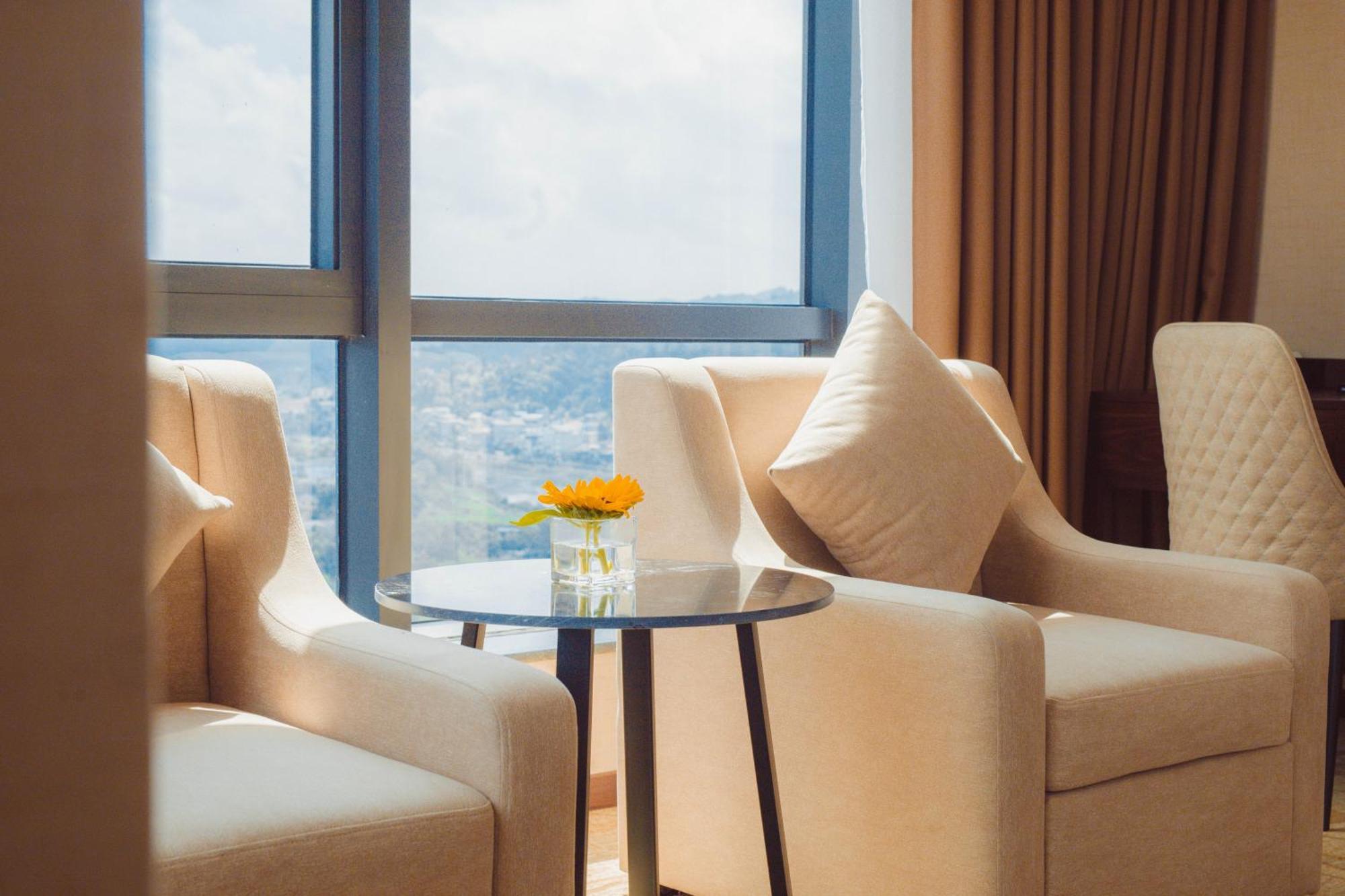 Muong Thanh Luxury 高平 外观 照片
