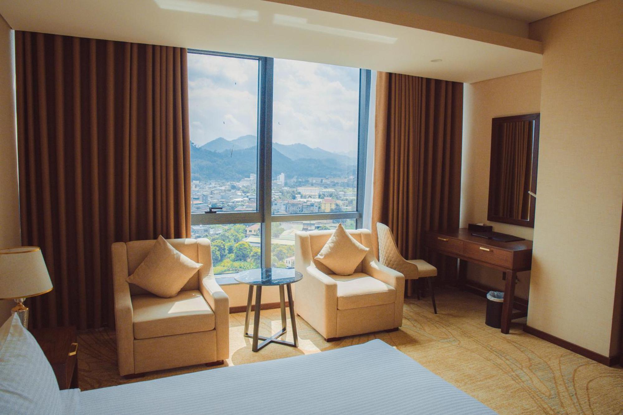 Muong Thanh Luxury 高平 外观 照片