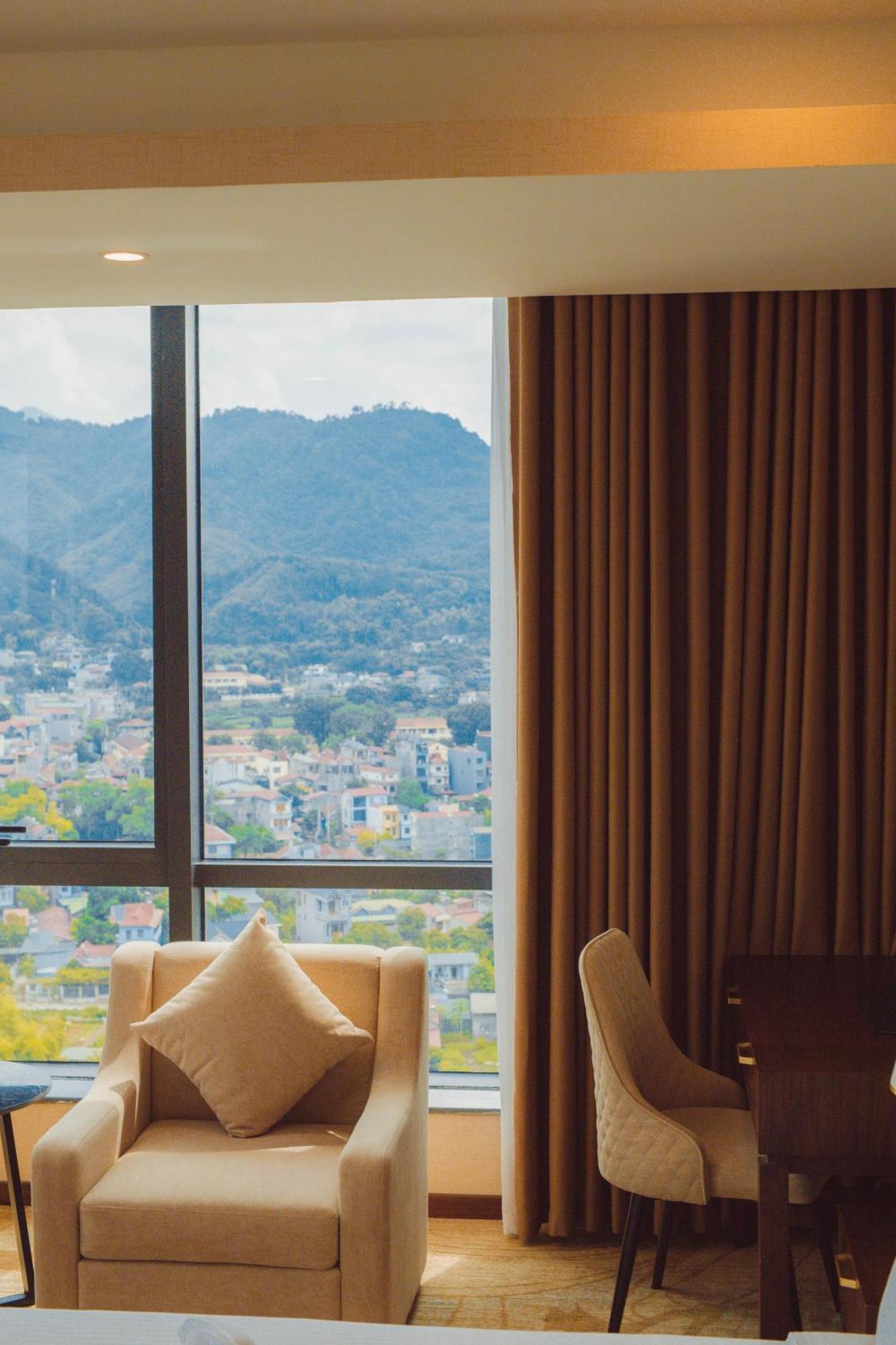 Muong Thanh Luxury 高平 外观 照片